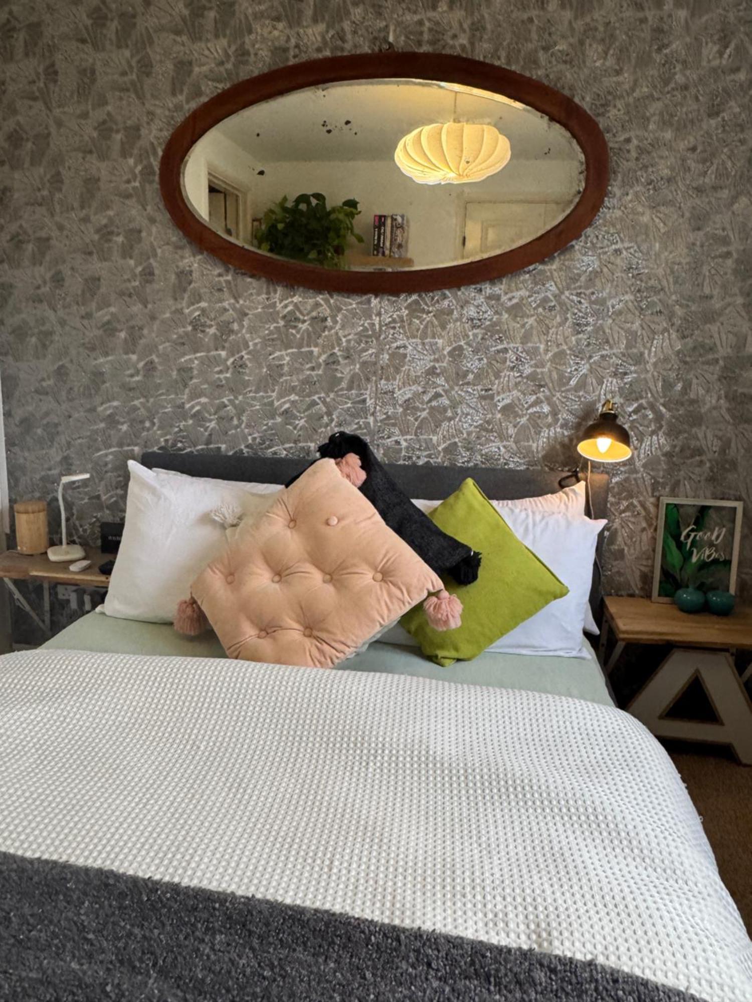Private Room In A Stylish Flat London Exterior photo